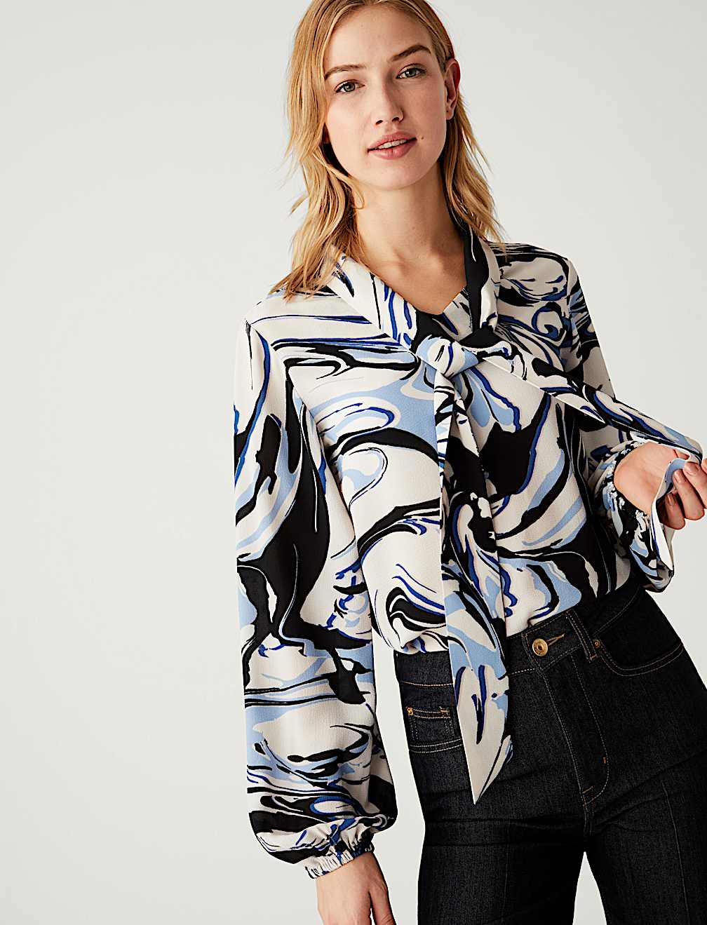 Printed Tie Neck Blouse