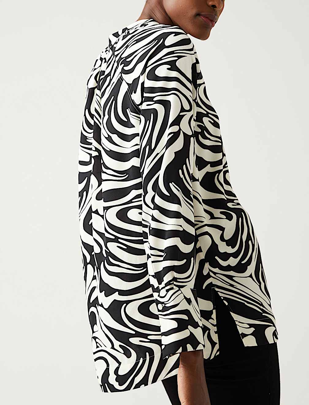 Printed V-Neck Oversized Popover Blouse