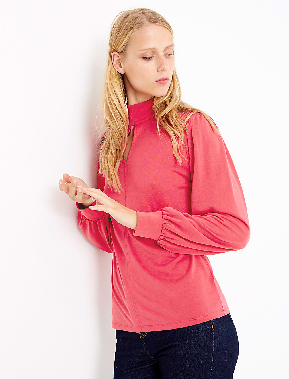Keyhole Long Sleeve Top