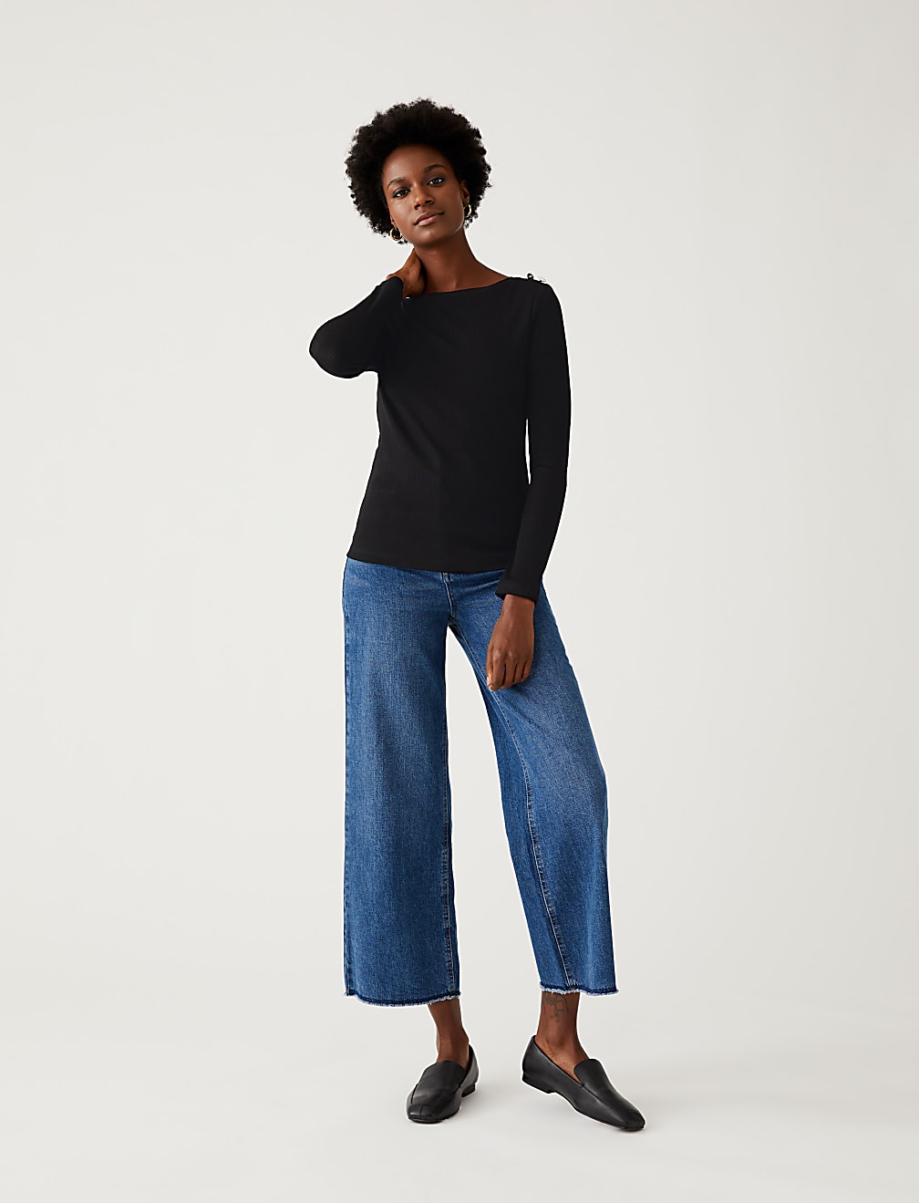 Ribbed Slash Neck Fitted Top