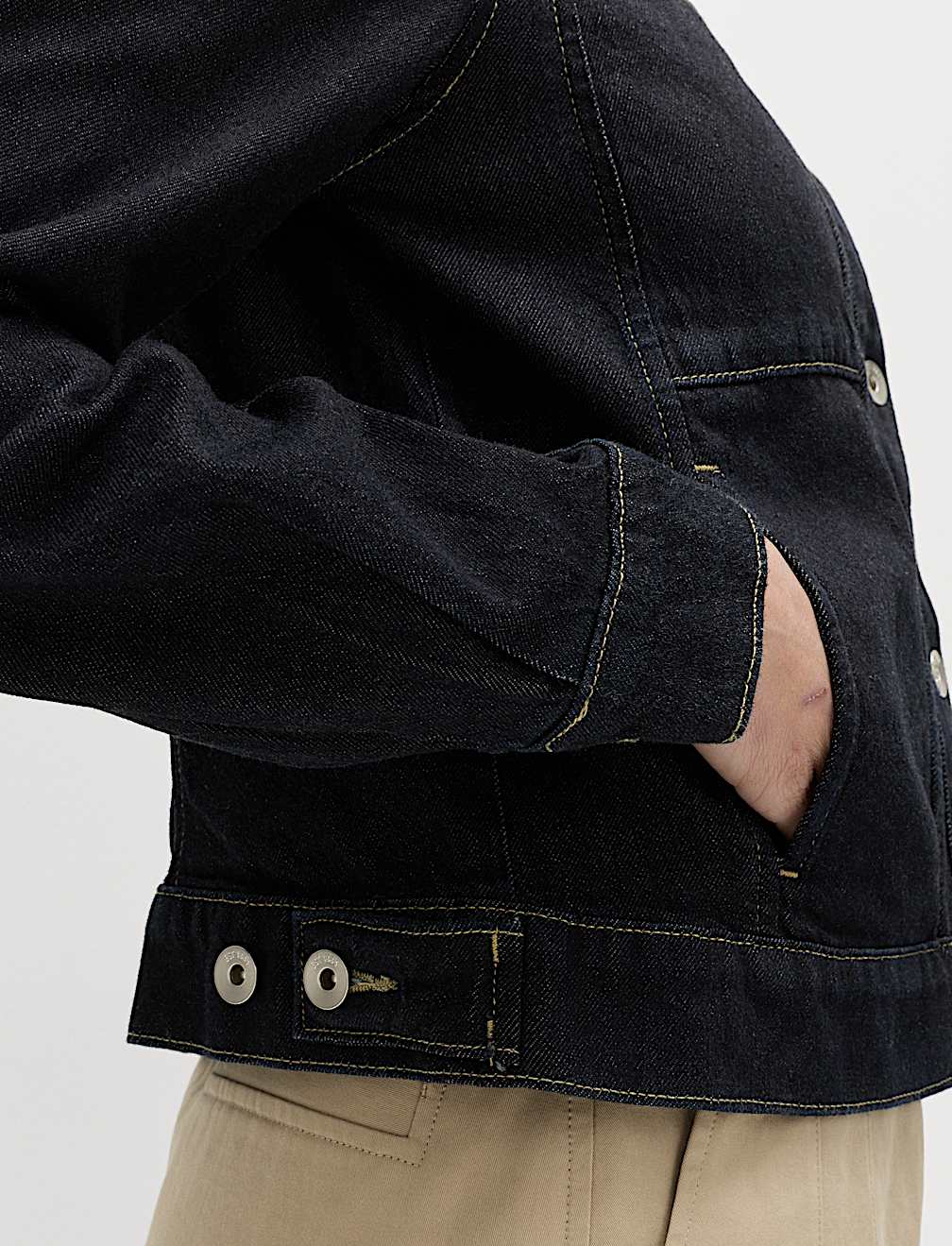 Denim Collared Short Trucker Jacket