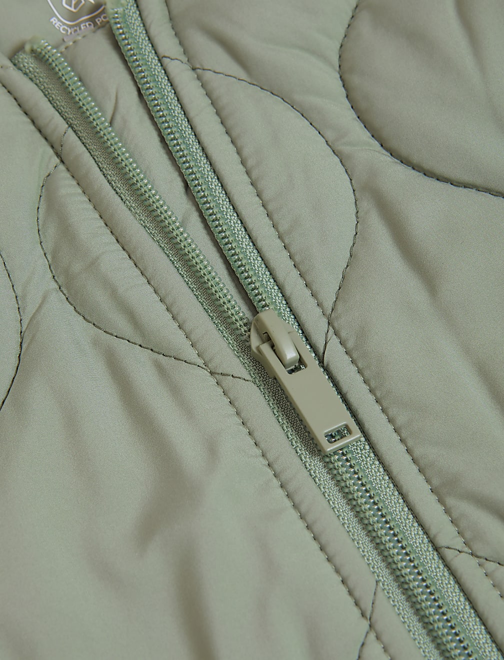 Recycled Thermowarmth™ Lightweight Quilted Gilet