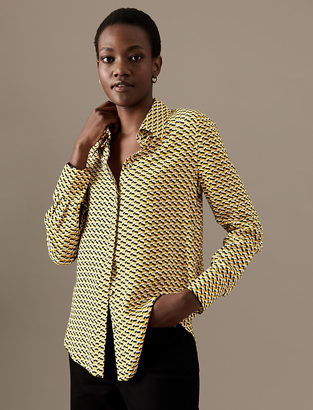 Chain Print Collared Long Sleeve Shirt