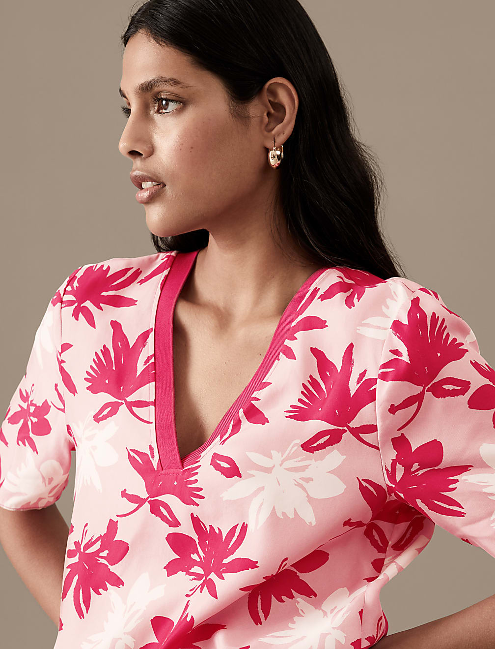 Cupro Rich Printed V-Neck Blouse