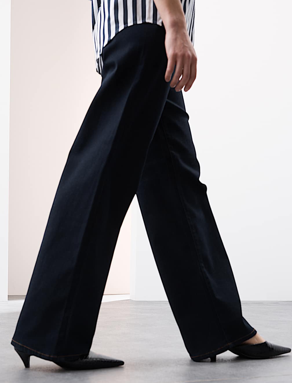 High Waisted Wide Leg Jeans