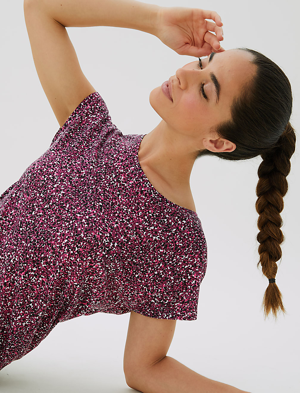 Lightweight Scoop Neck Relaxed T-Shirt
