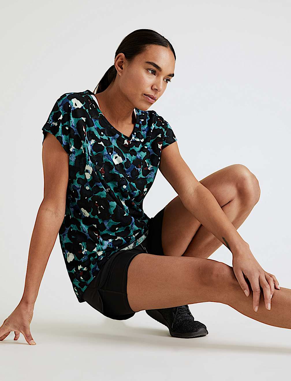 Lightweight Scoop Neck Relaxed T-Shirt