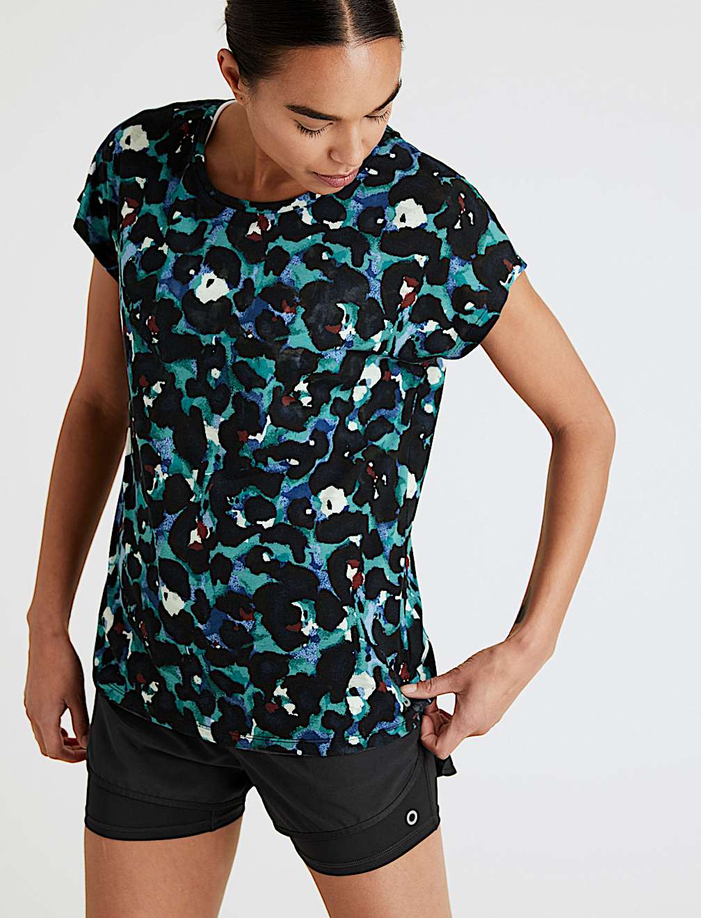 Lightweight Scoop Neck Relaxed T-Shirt