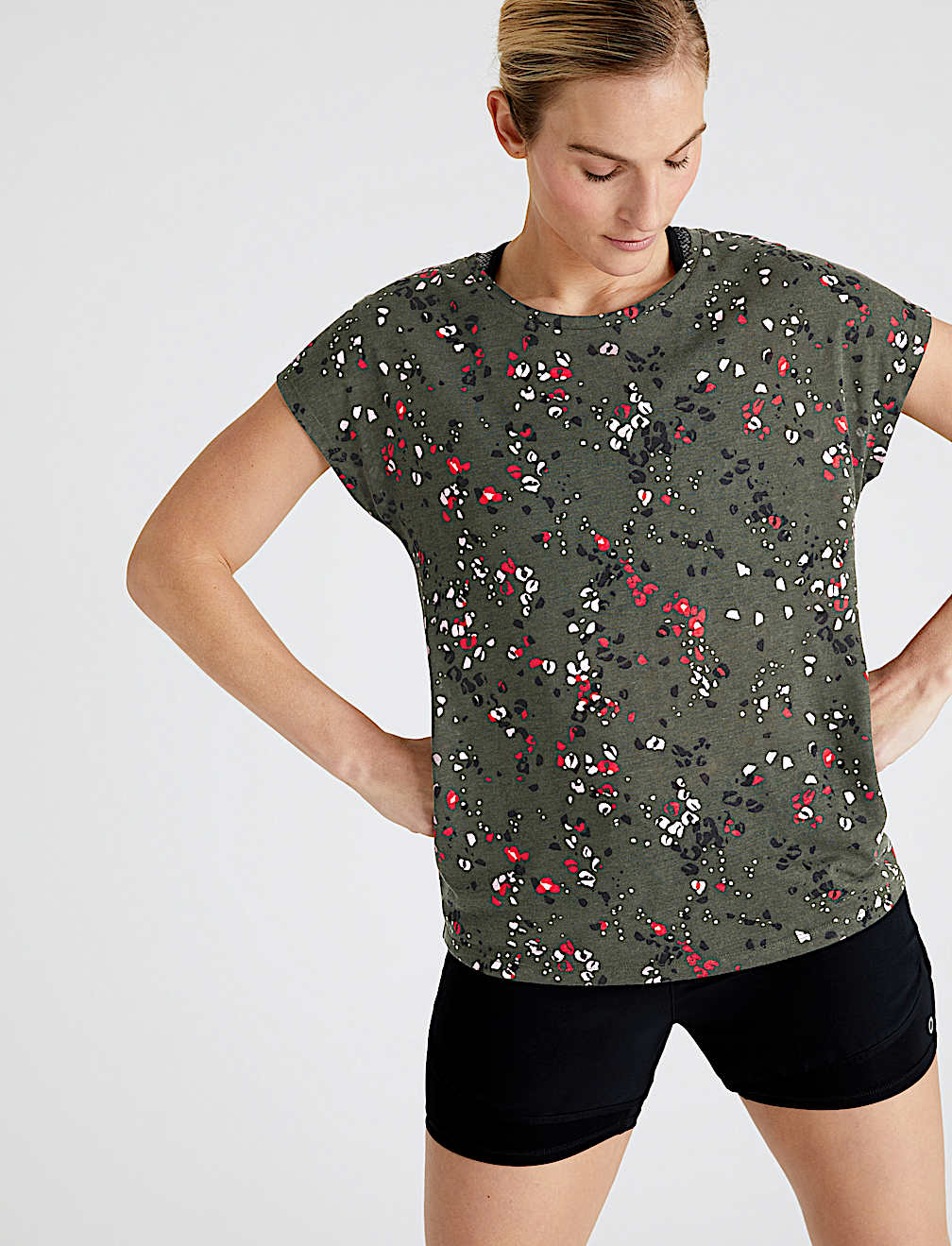 Lightweight Scoop Neck Relaxed T-Shirt