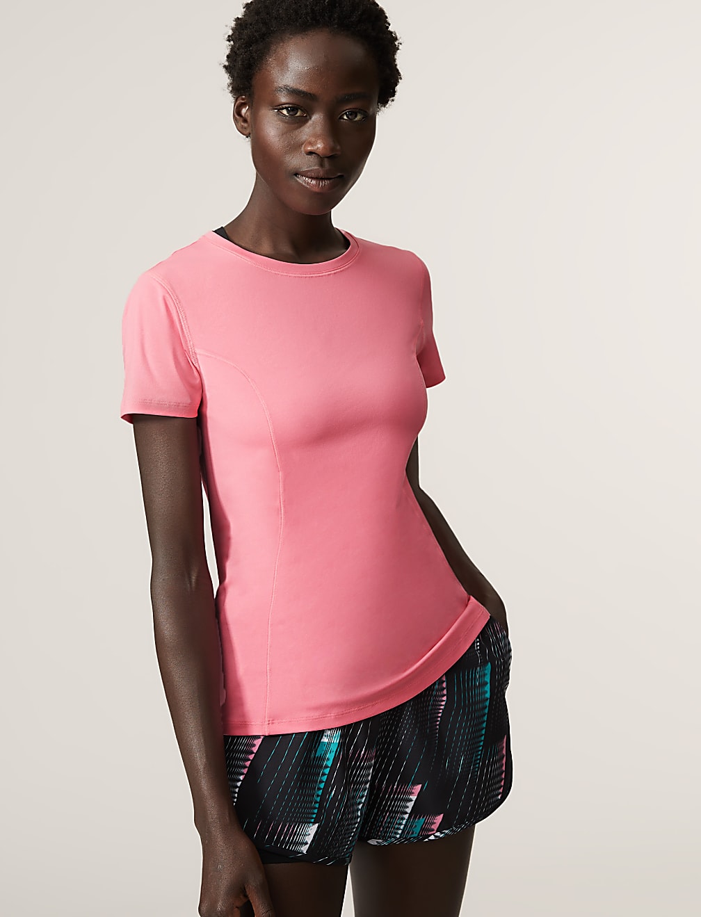 Scoop Neck Short Sleeve T-Shirt