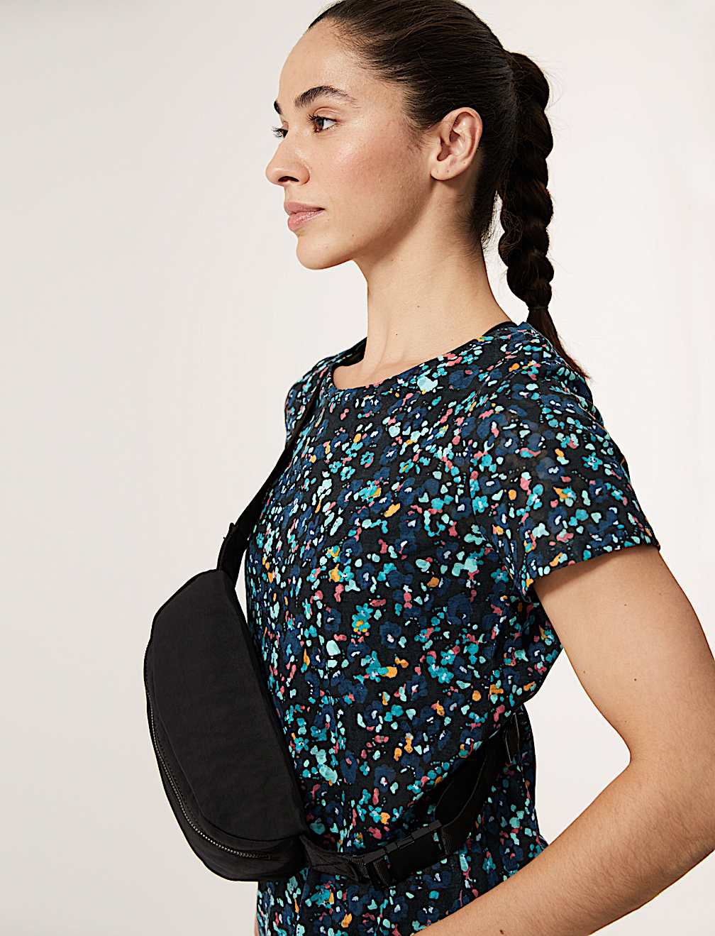 Lightweight Printed Scoop Neck T-Shirt