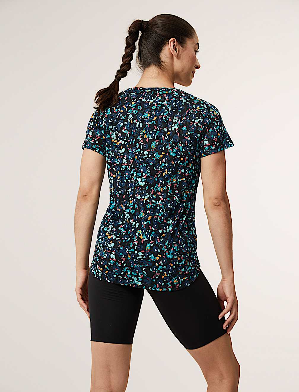 Lightweight Printed Scoop Neck T-Shirt