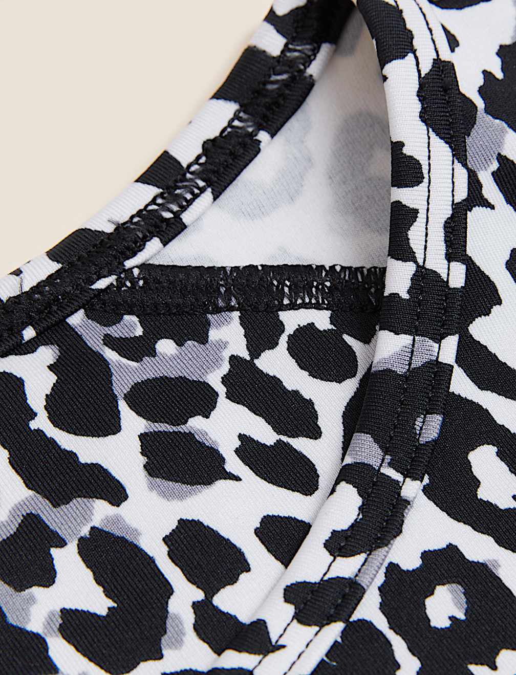 Printed Scoop Neck Cropped Vest Top '