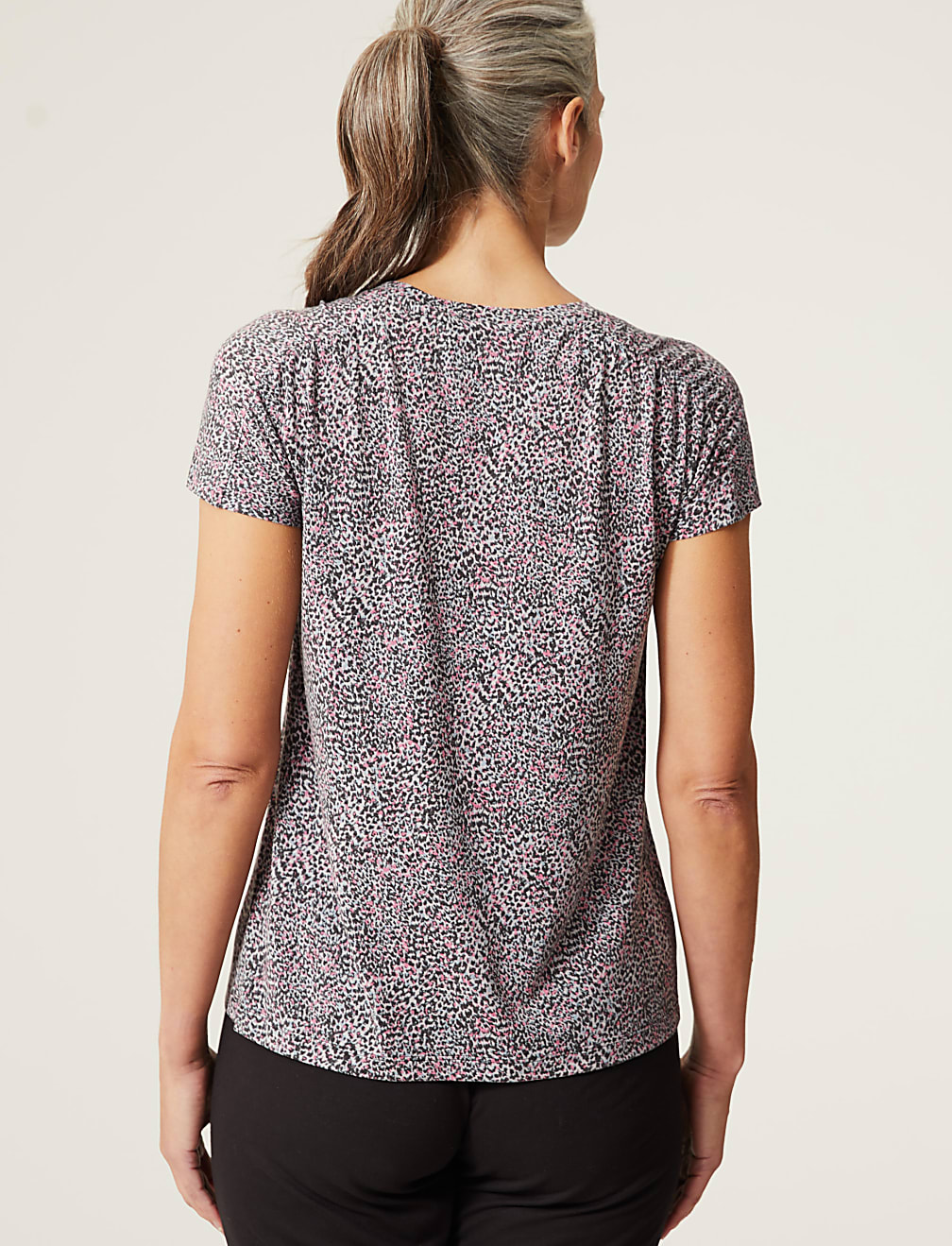 Printed Scoop Neck Short Sleeve Yoga Top