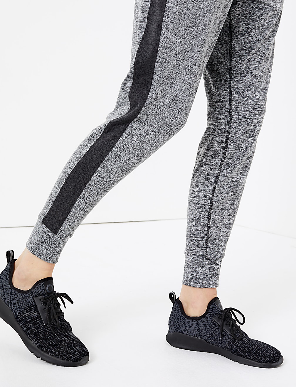 Performance Cuffed Joggers