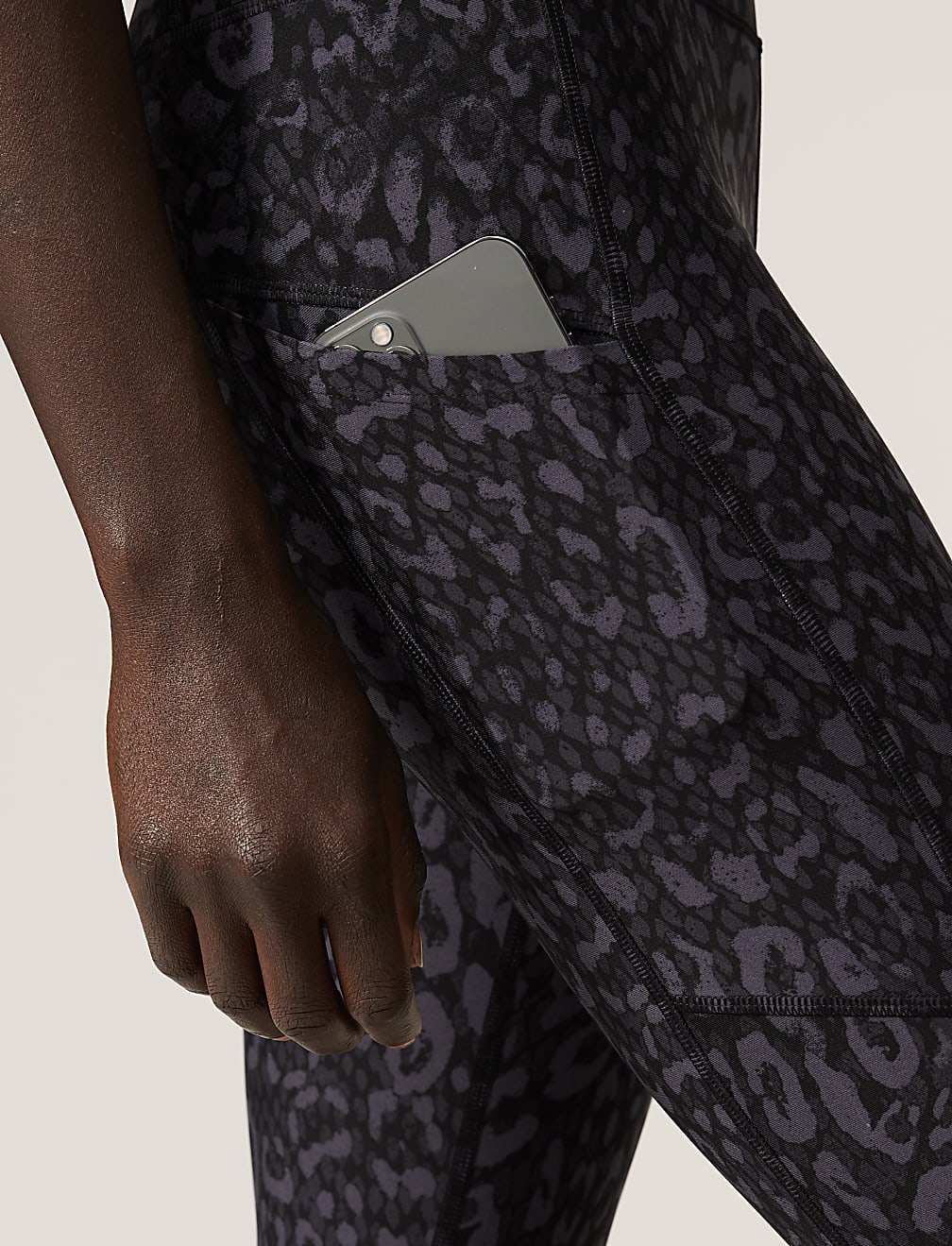 Go Move Printed Cropped Gym Leggings