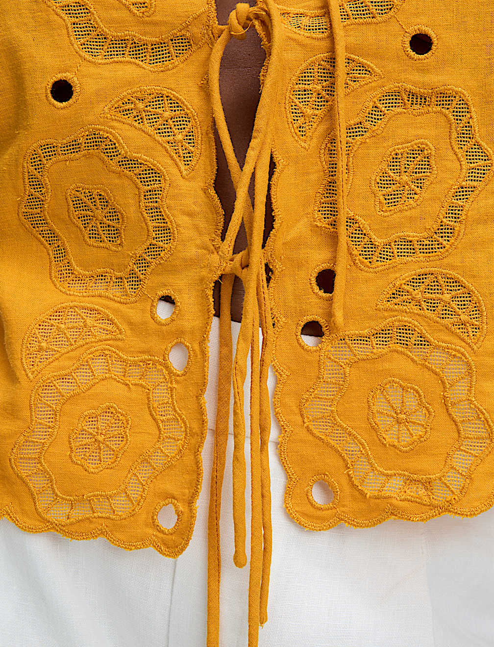 Linen Rich Cutwork Detail Top