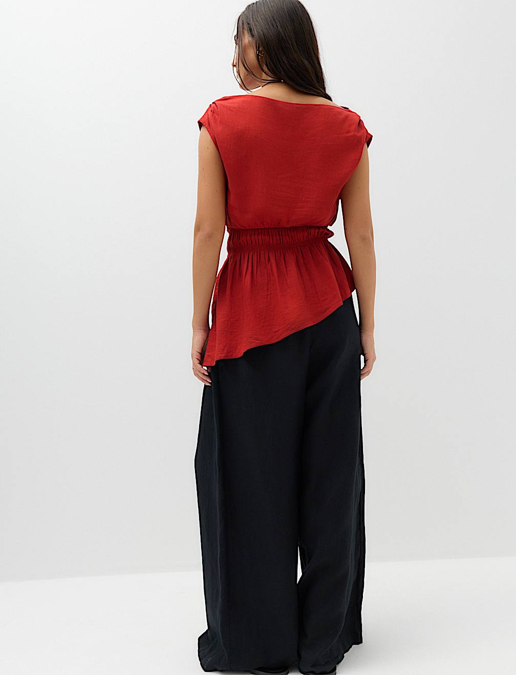 Linen Rich Slash Neck Top