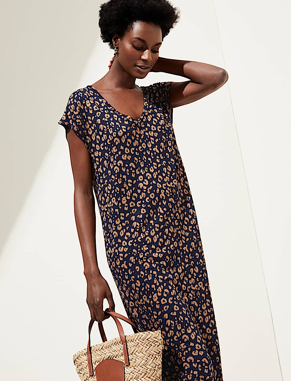 Jersey Printed V-Neck Midi T-Shirt Dress