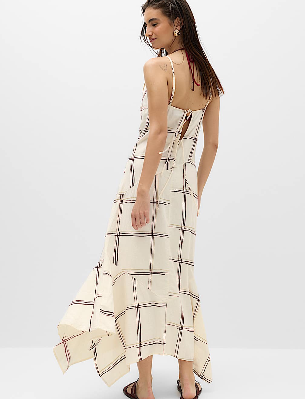 Linen Rich Printed V-Neck Hanky Hem Dress