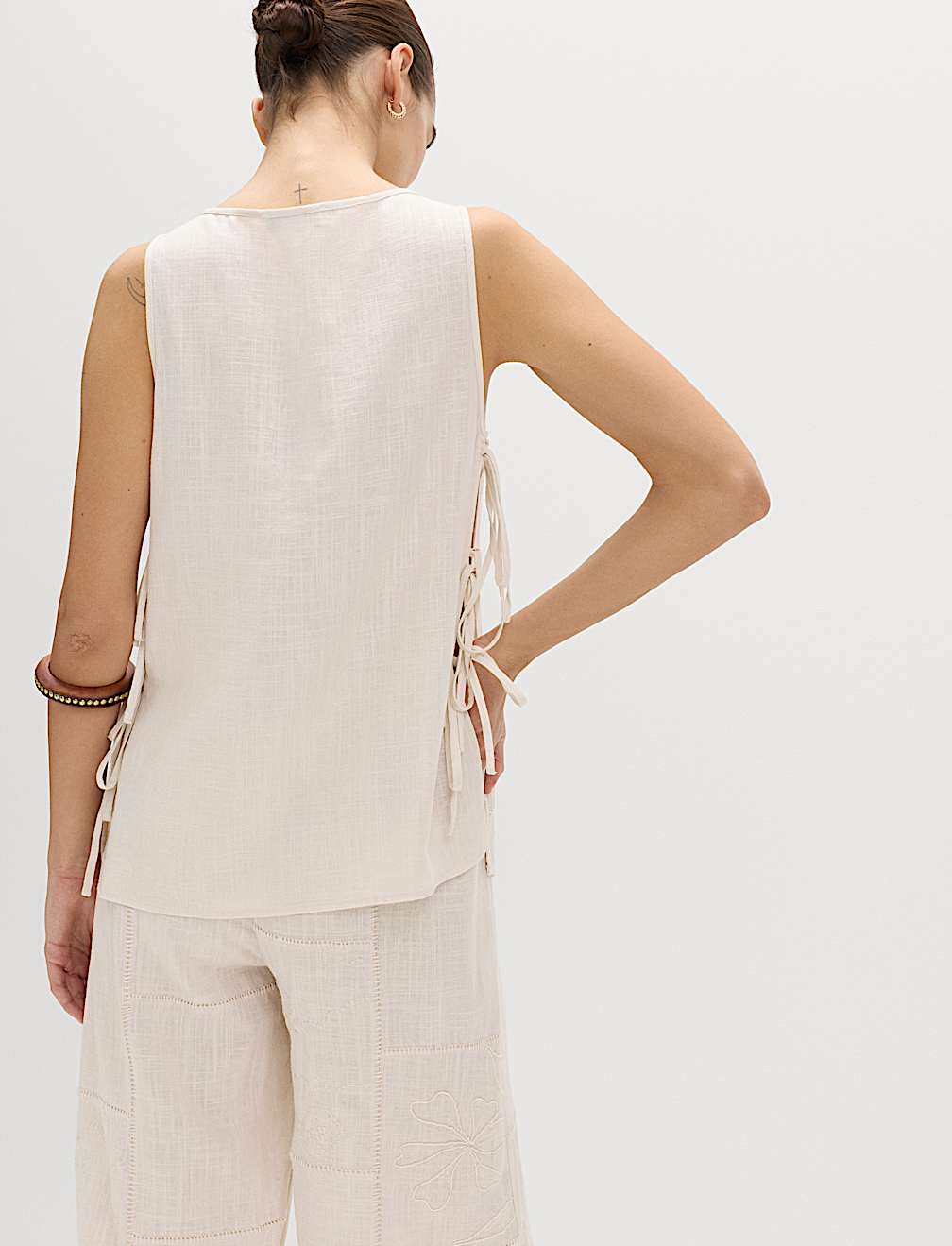 Patchwork Tie Side Vest with Linen