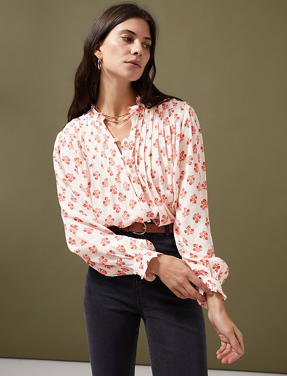 Floral Pintuck Long Sleeve Blouse