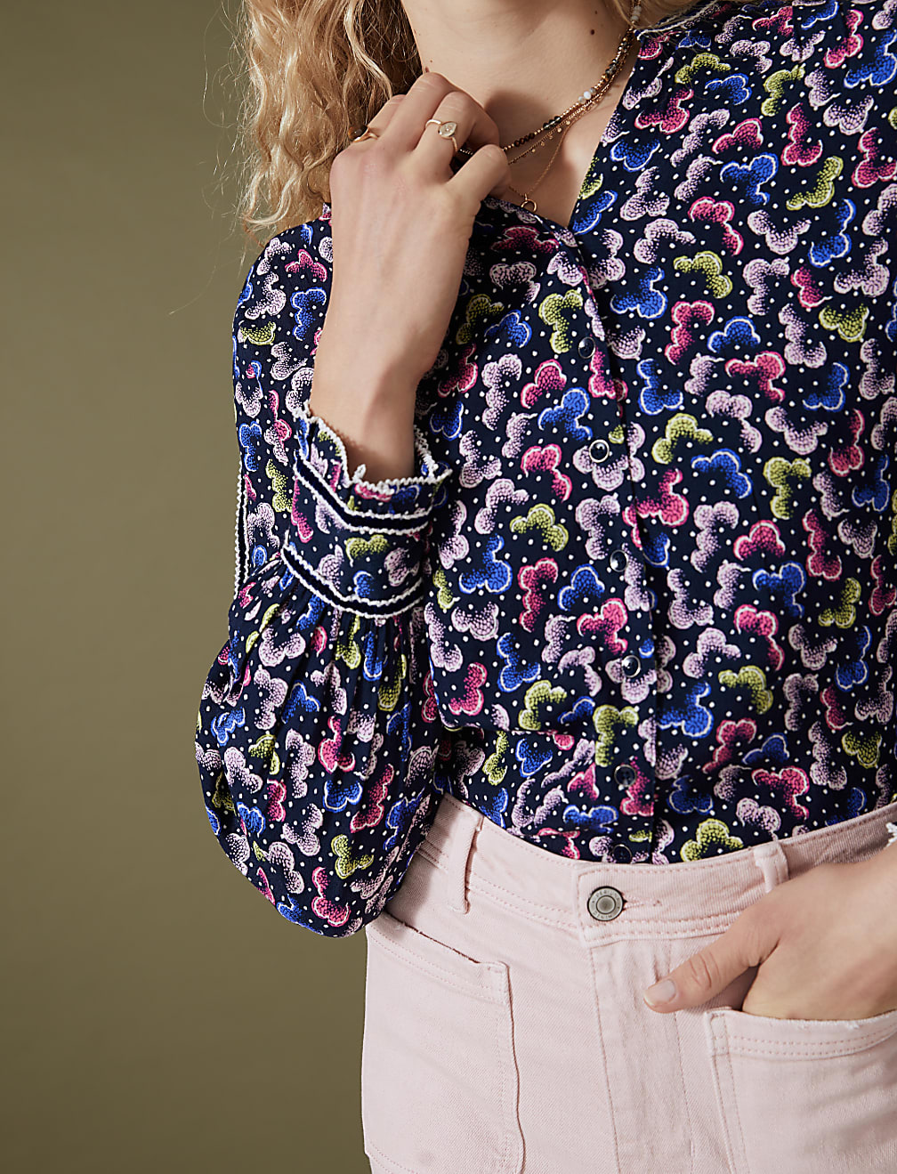 Floral V-Neck Long Sleeve Blouse