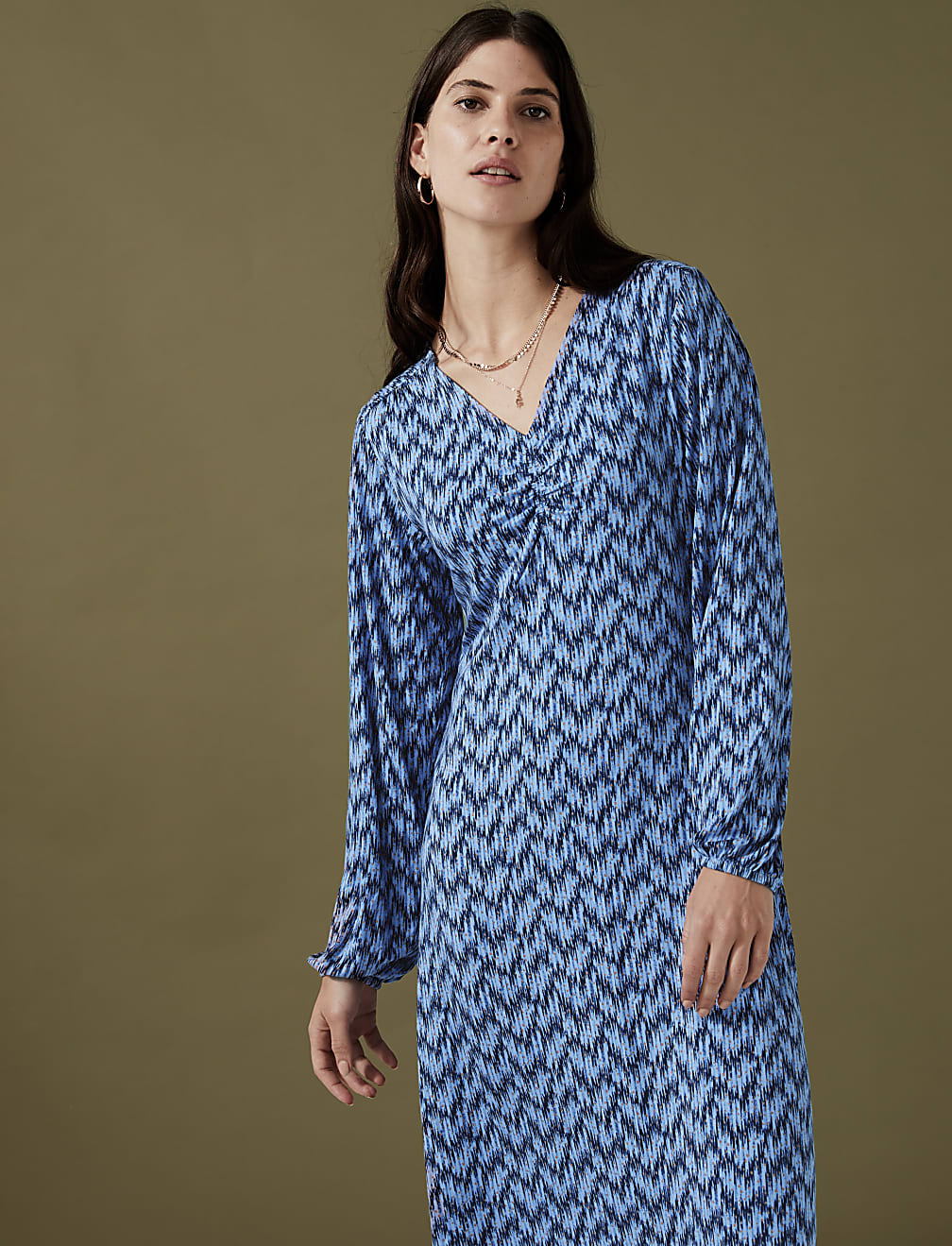 Jersey Floral V-Neck Knee Length Tea Dress