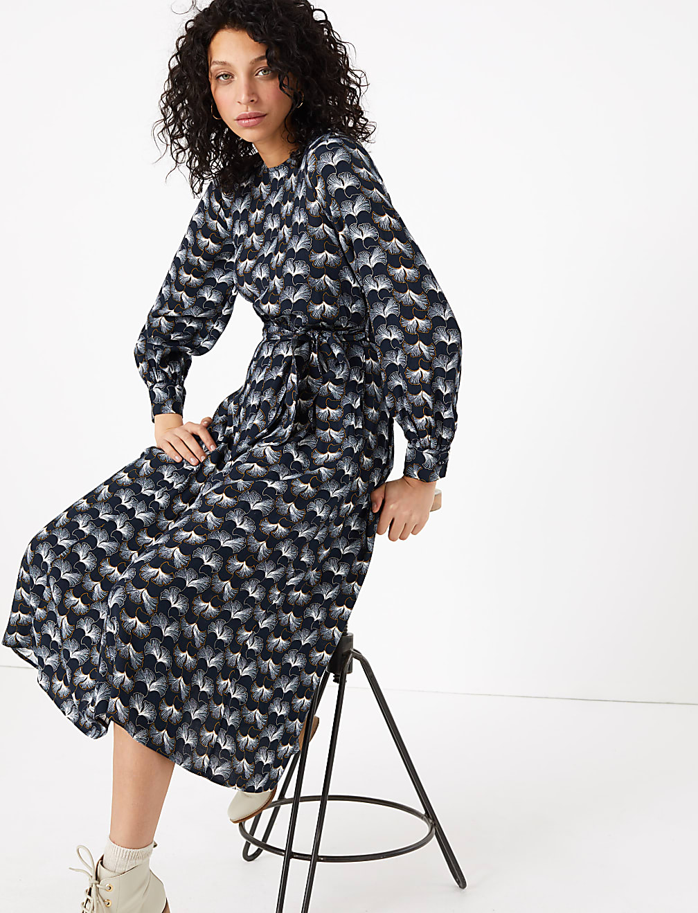 Printed Tie Waist Midi Dress