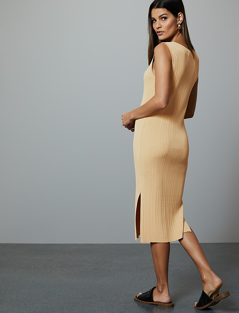 Textured V-Neck Knitted Dresses