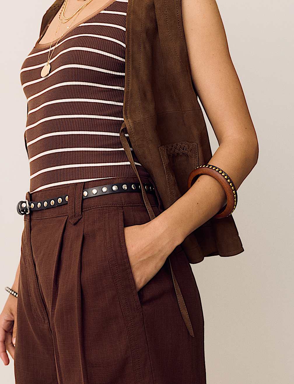 Linen Blend High Waisted Pleat Front Shorts