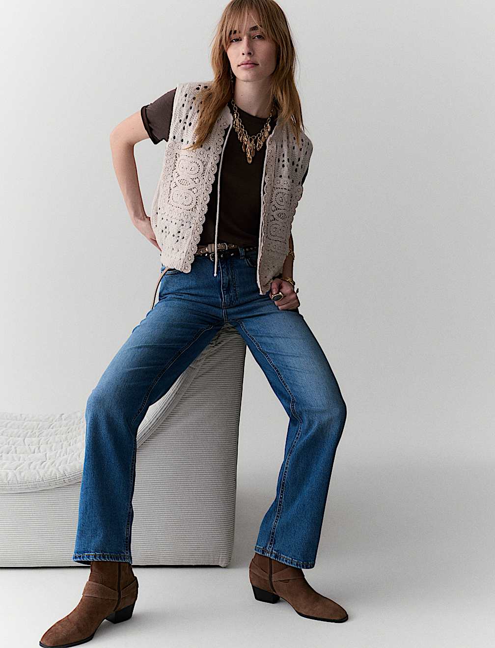 Mid Rise Straight Leg Ankle Grazer Jeans