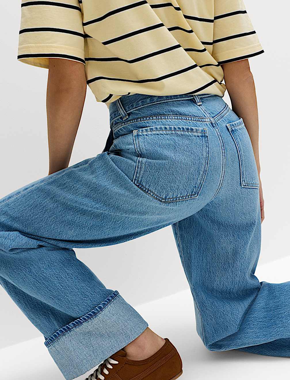 Pure Cotton Belted Wide Leg Turn Up Jeans