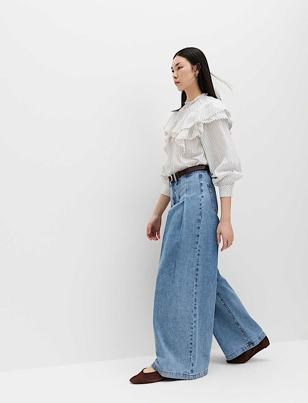 High Waisted Pleated Palazzo Jeans