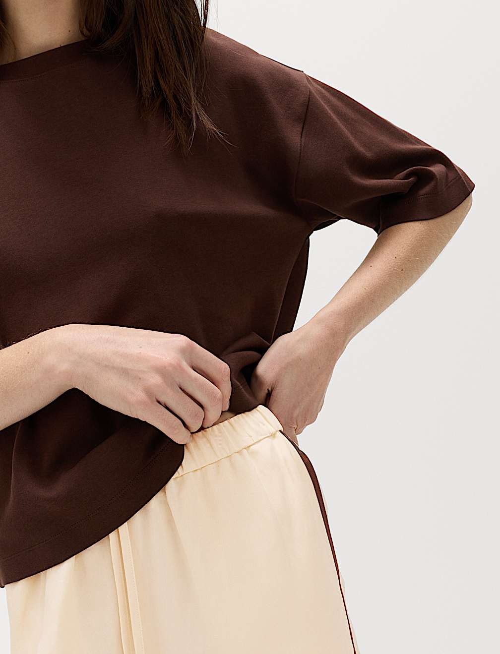 Side Stripe Longline Shorts with Linen