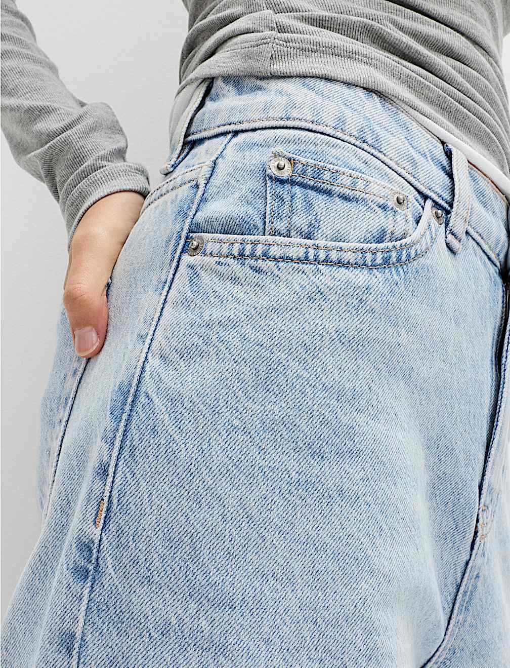 Boyfriend Mid Rise Ankle Grazer Jeans
