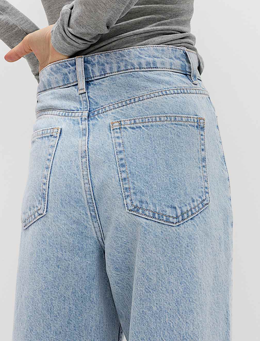 Boyfriend Mid Rise Ankle Grazer Jeans