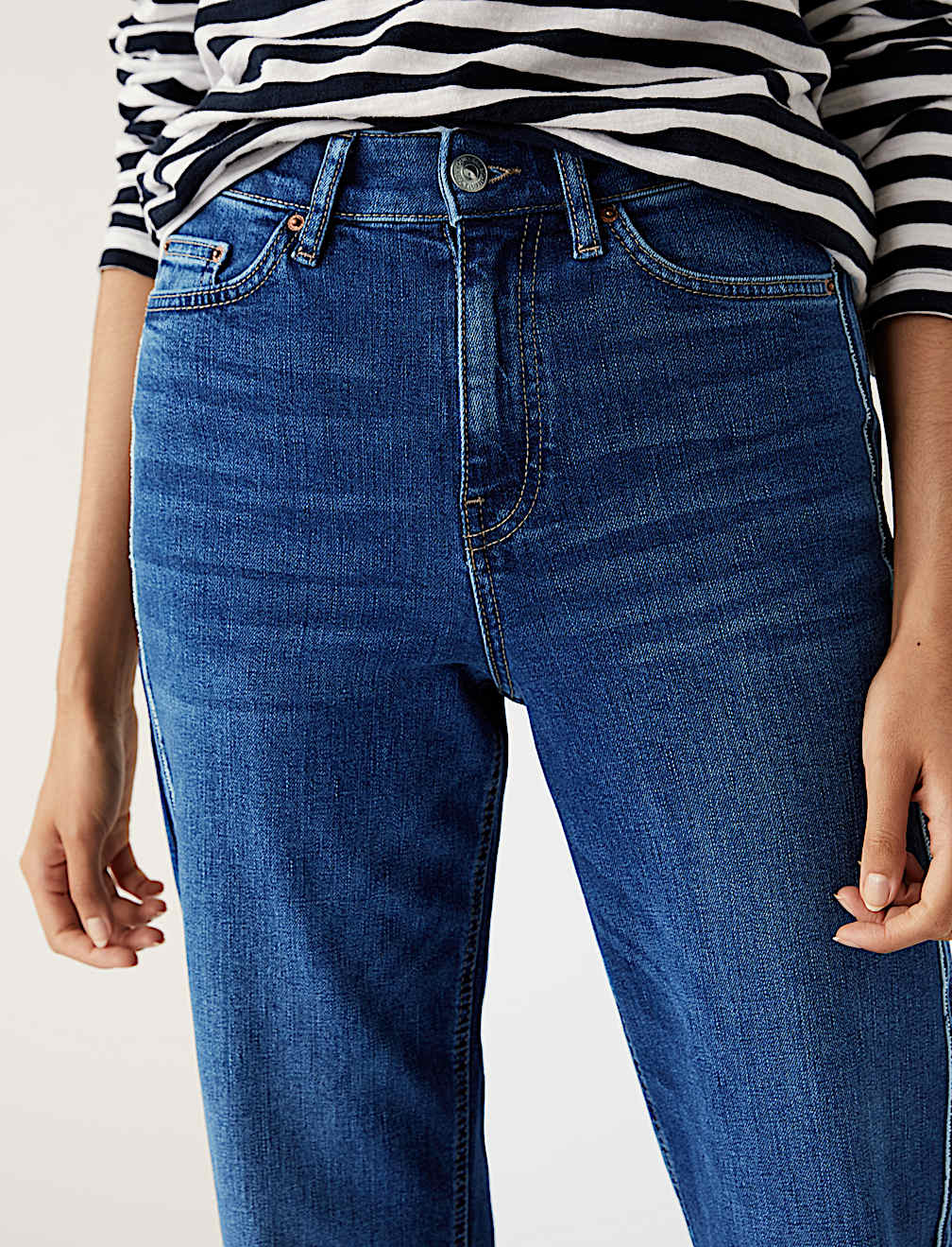 Boyfriend Ankle Grazer Jeans