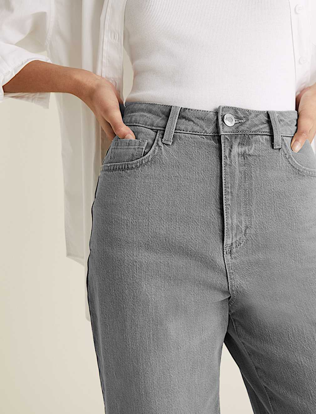 High Waisted Balloon Jeans