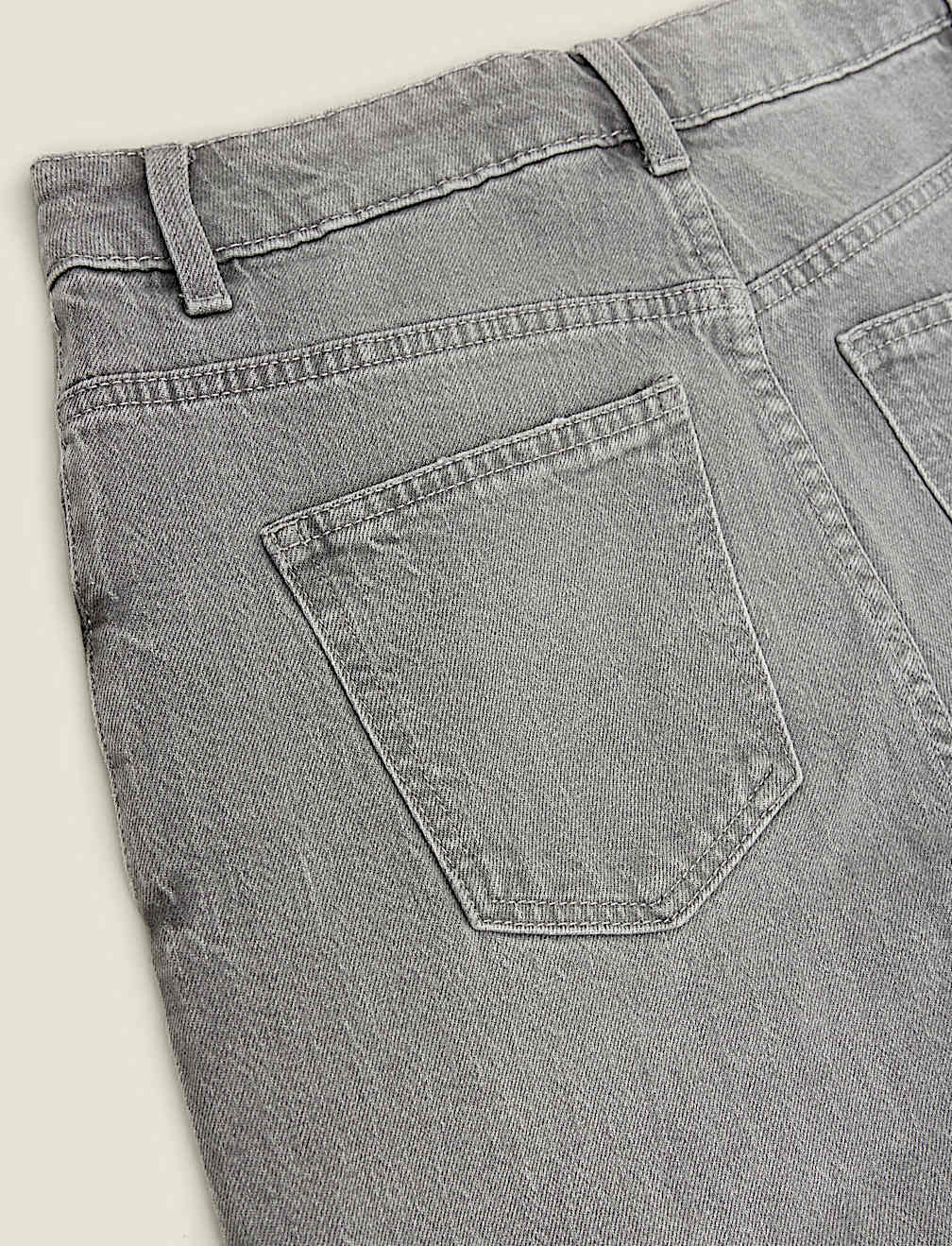 High Waisted Balloon Jeans