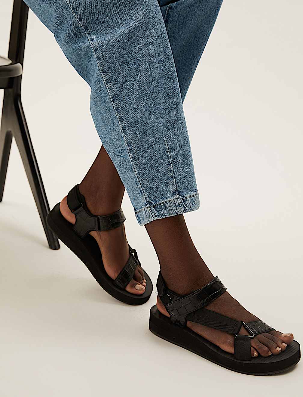 High Waisted Balloon Jeans