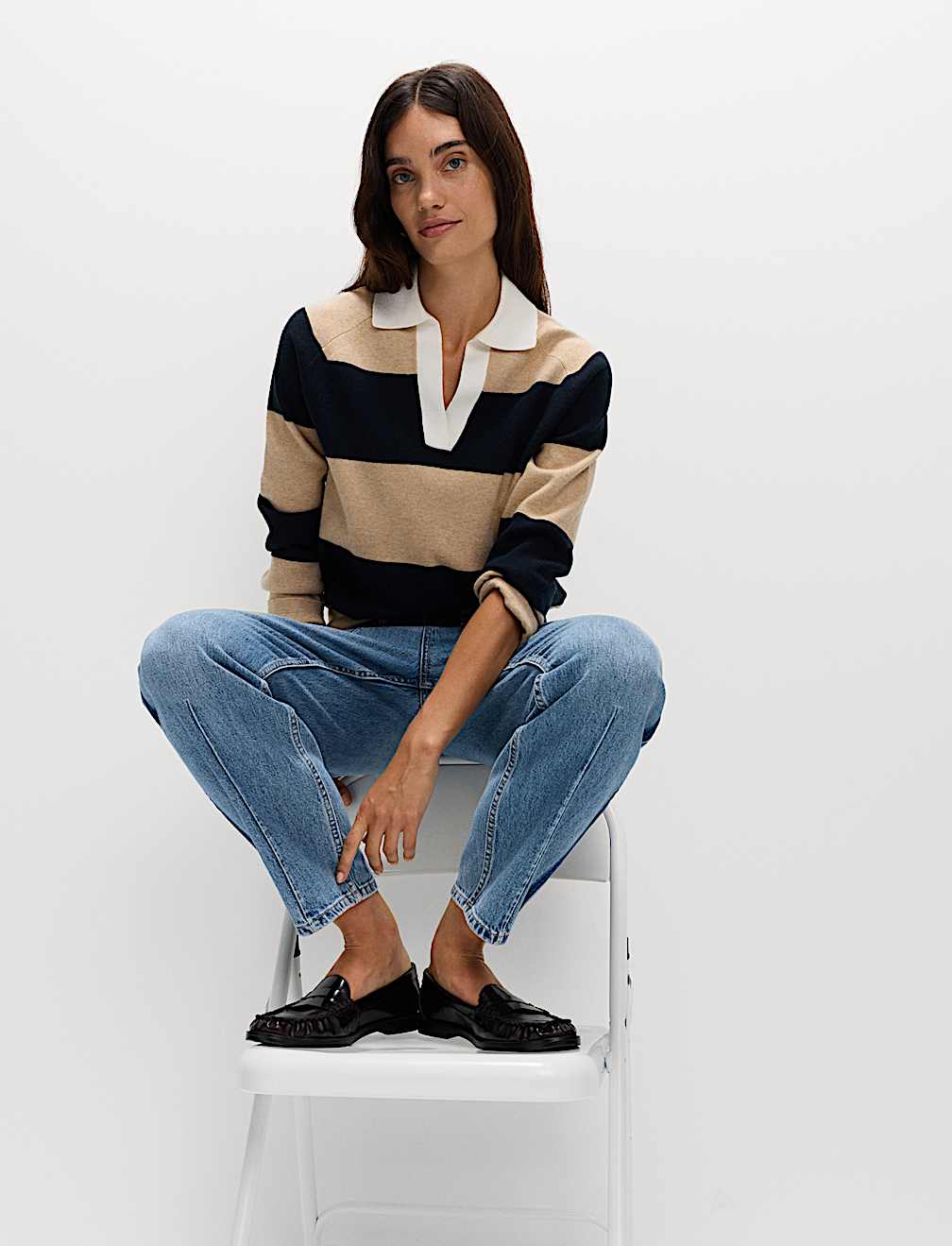 Premium Dart Detail Barrel Jeans