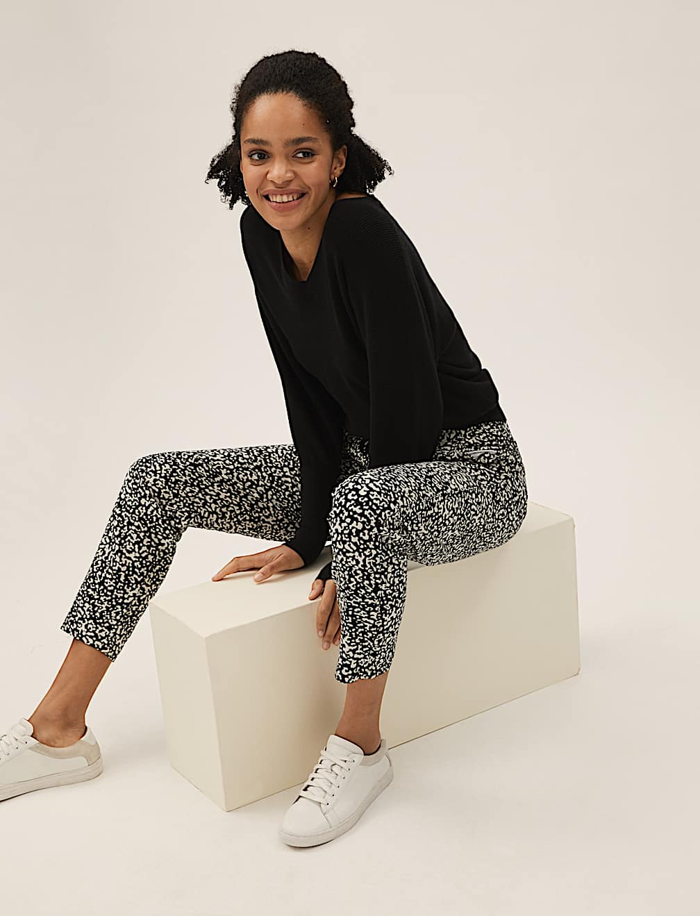 Linen Rich Tapered Ankle Grazer Trousers