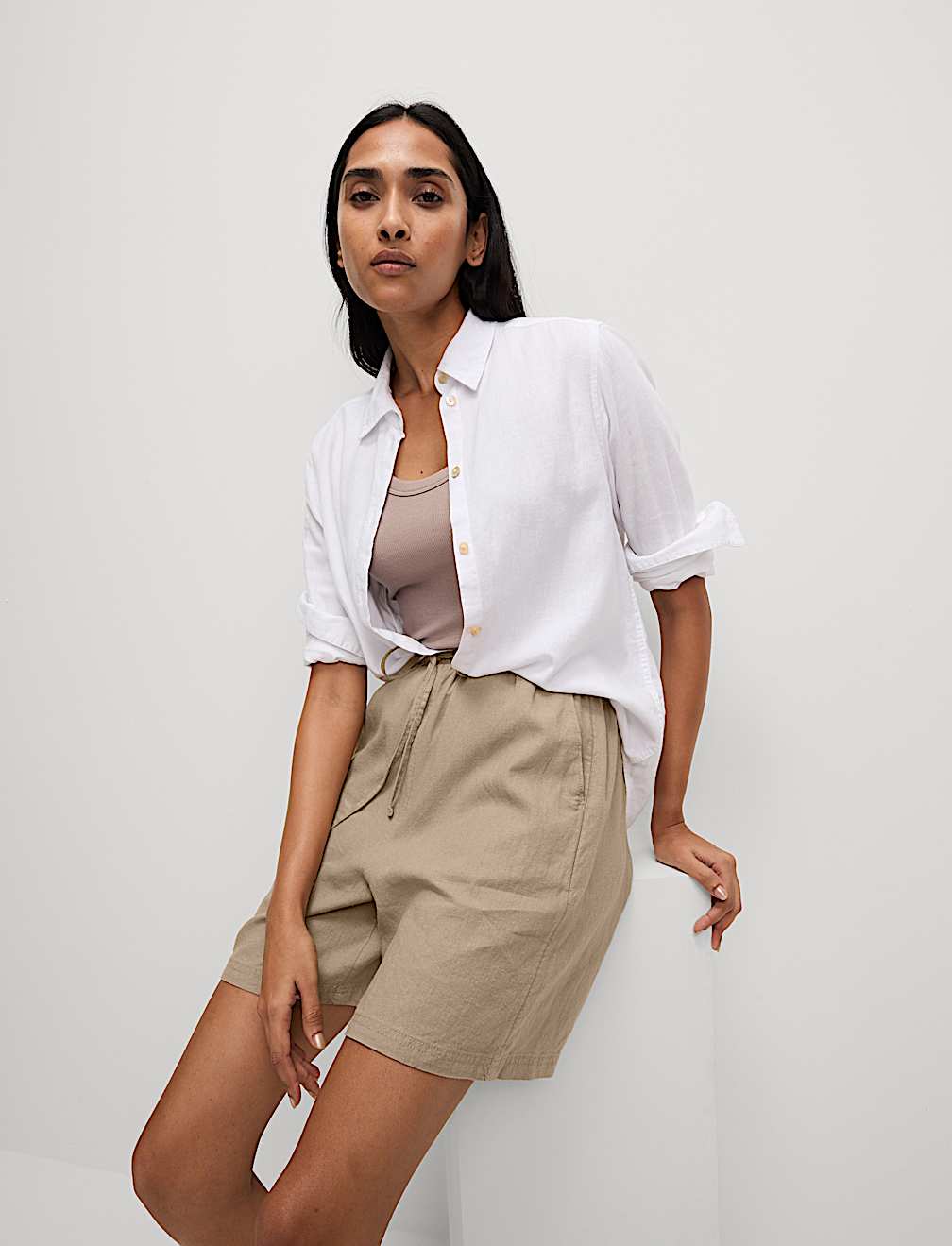 Linen Rich High Waisted Shorts