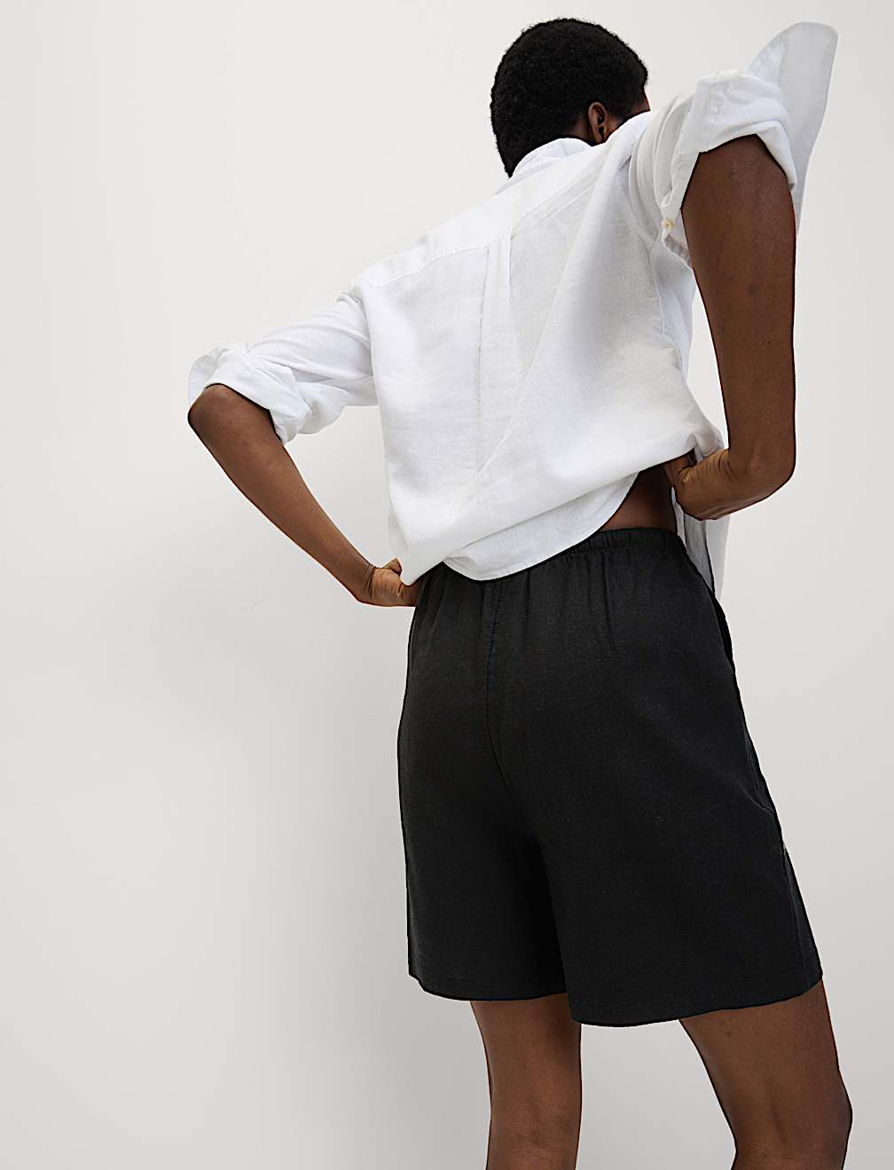 Linen Rich High Waisted Shorts