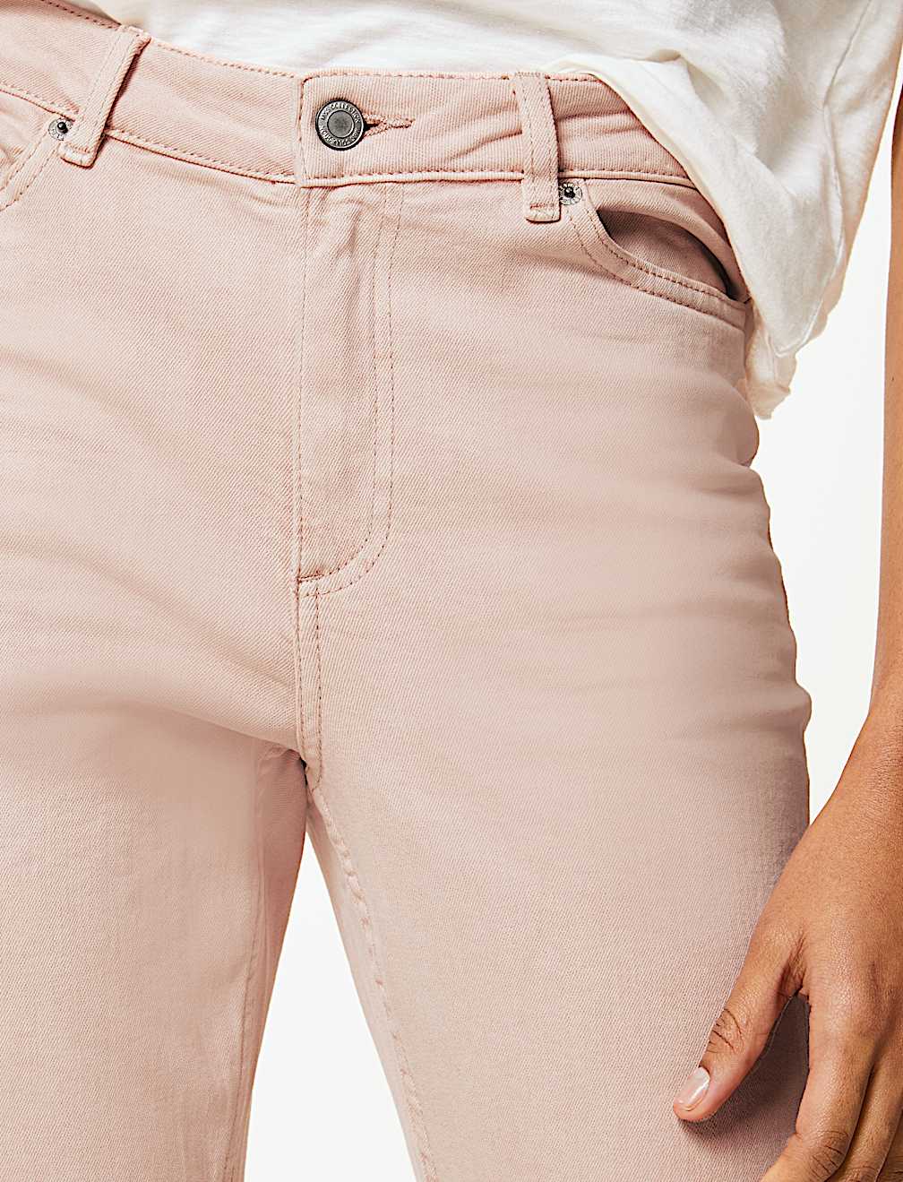 Relaxed Mid Rise Slim Jeans