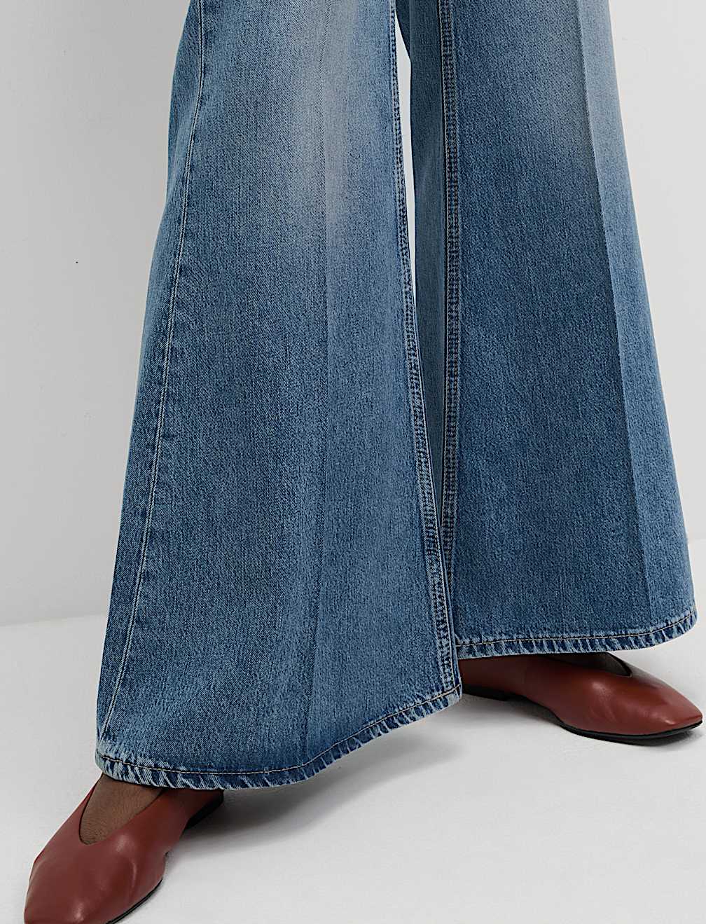 Mid Rise Flared Jeans