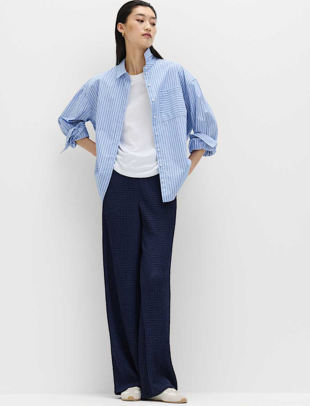 Textured Pull On Wide Leg Trousers