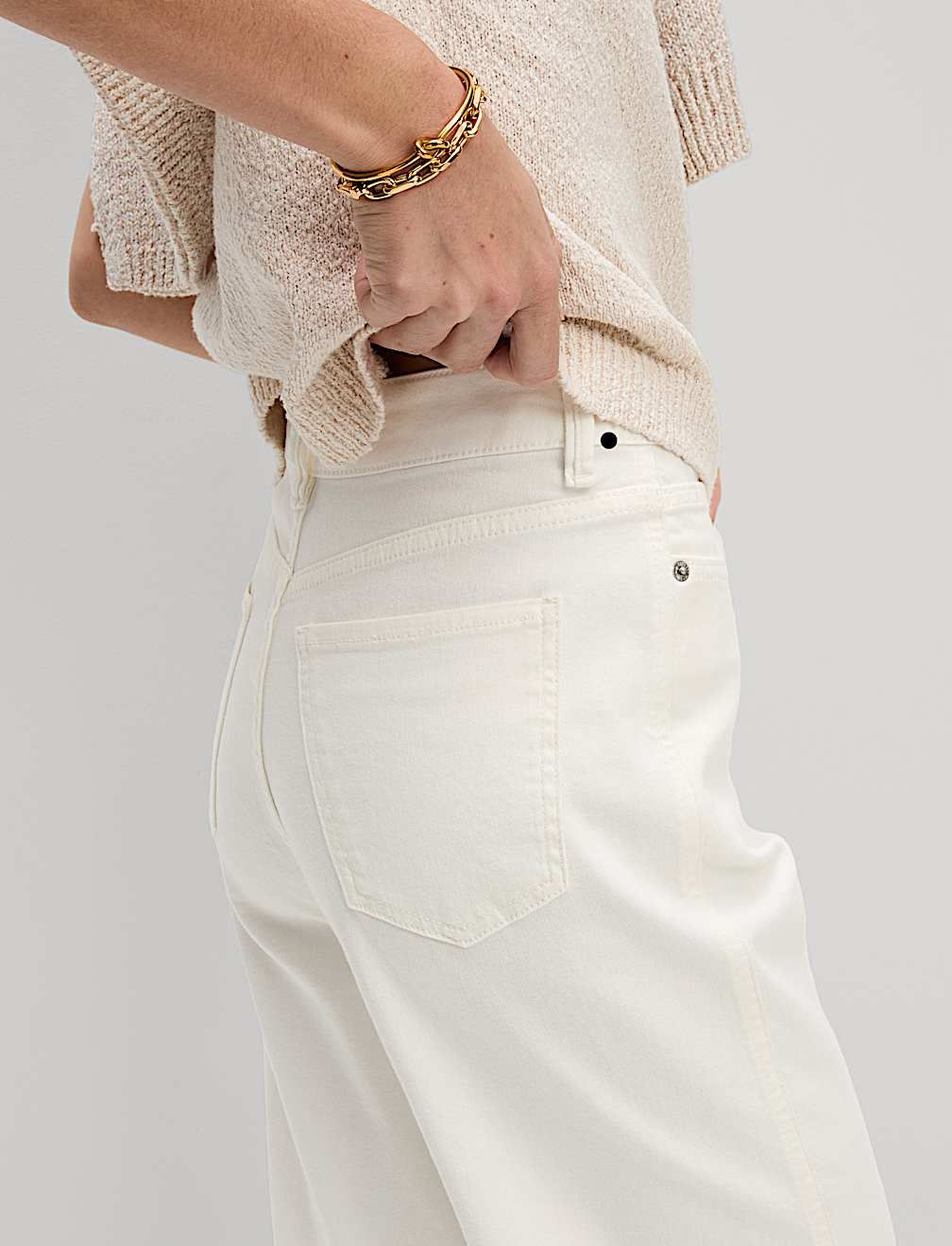 High Waisted Carrot Leg Ankle Grazer Jeans