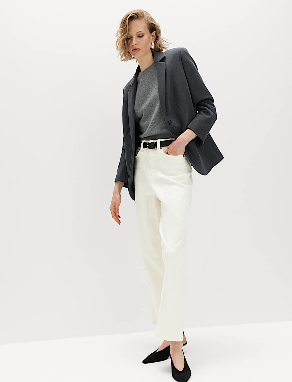 High Waisted Carrot Leg Ankle Grazer Jeans